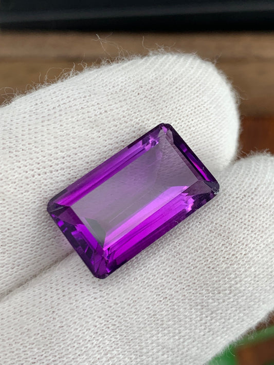Natural Emerald Cut Amethyst Gemstone 14.32 Carat,  Purple Stone. Eye Clean Loose Stone for Necklace or Ring